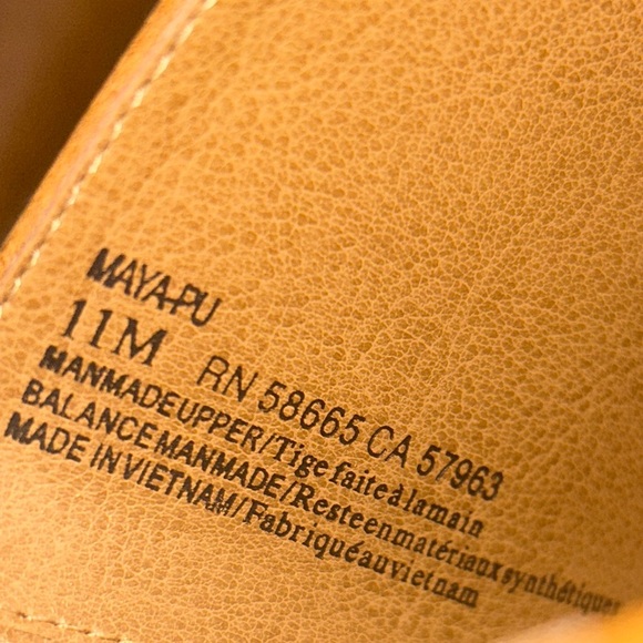 Abound Women's Brown Leather Mules - Picture 3 of 15